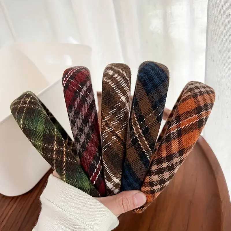 Retro Plaid Sponge Band for Women Elegant Wash Face Hair Band When Going Out Fashion Girls Hair Accessories X250812