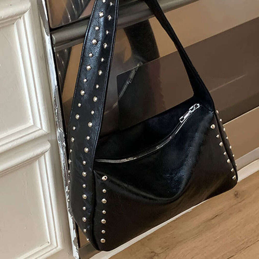 Spring And Summer New Women's Underarm Shoulder Rivet Handbag Y2k Pillow Bag B5