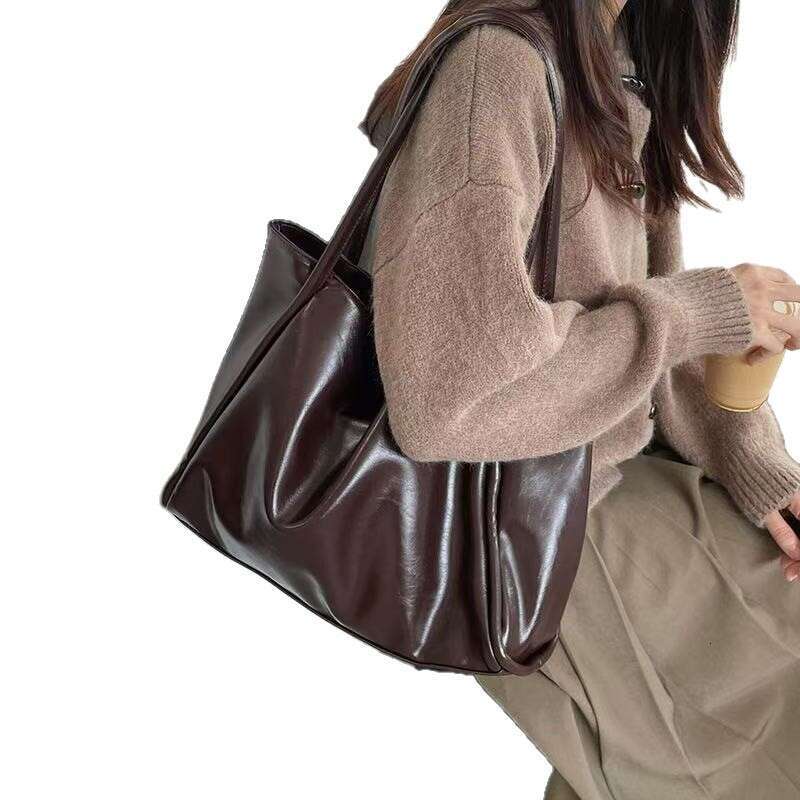 Korean Women's New Handheld Tote Niche Versatile Large Capacity Single Shoulder Casual Bucket Bag B5