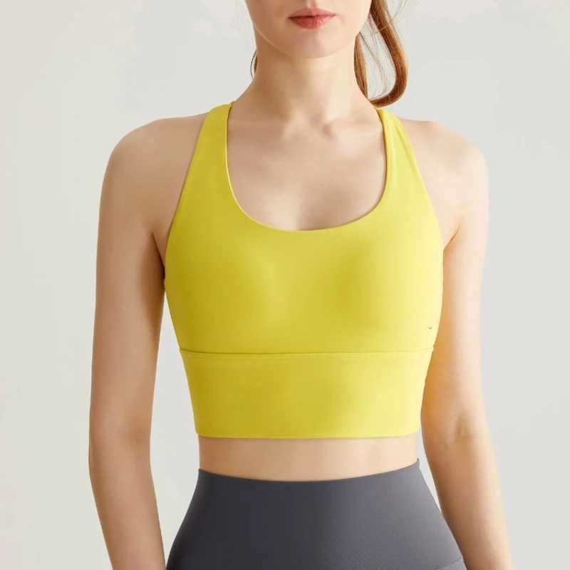 Women Seamless Sports Bra Breathable Fitness Crop Top Beautiful Back Push Up Shockproof Running Elastic Sleeveless Vest Z250812