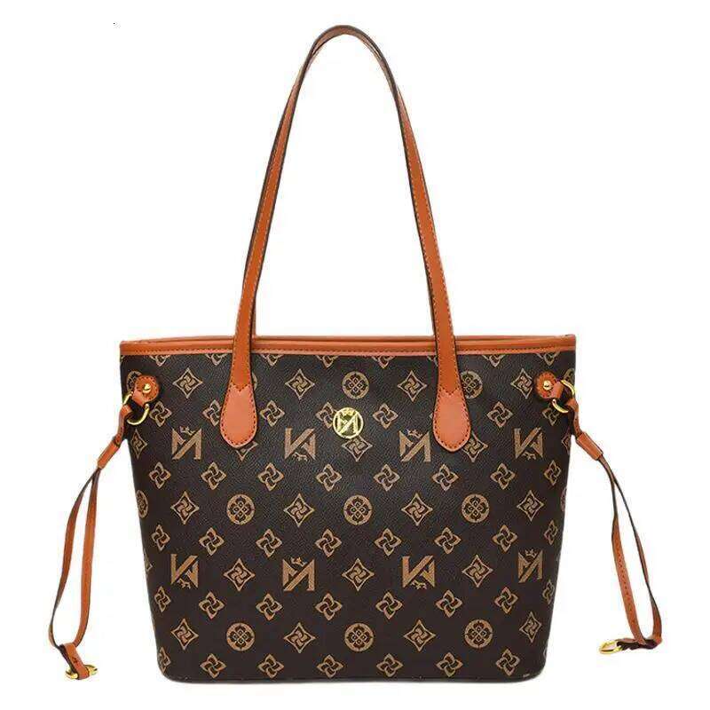 Hot Selling Women's Underarm Tote Bag Large Capacity With European Vintage Print Perfect For Commuting Office Outings Designer Bags