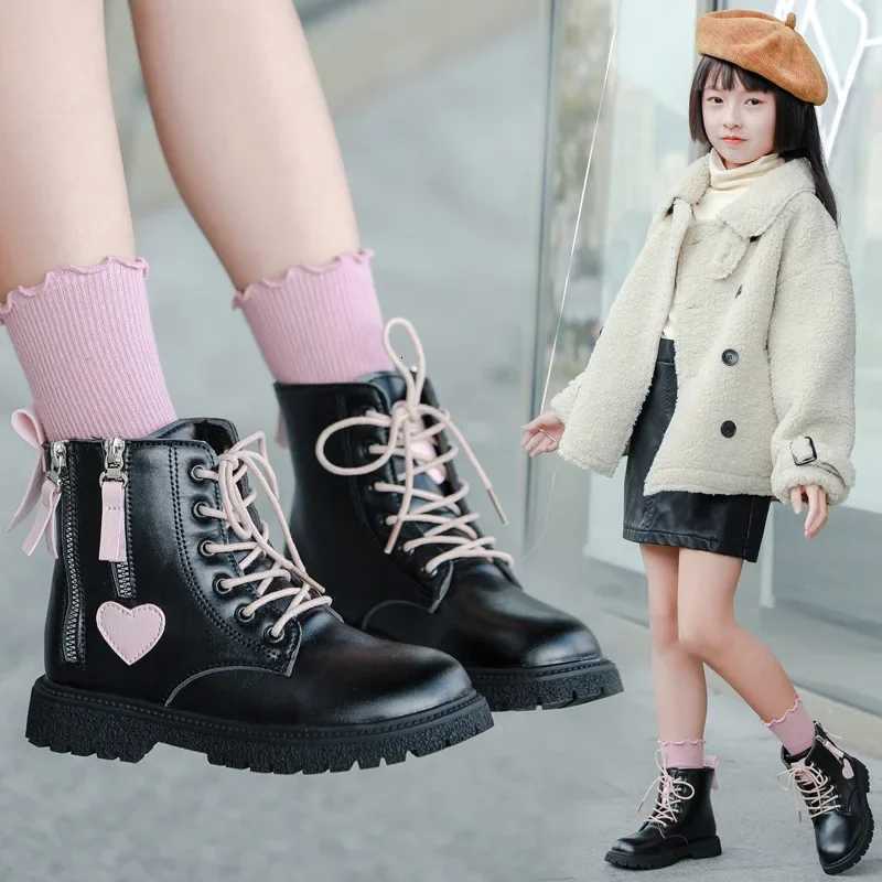 Girls Shoes Platform Kid Boot 2023 Winter New British Ankle Boot Plush Girl Shoe Kid Shoe Fashion Leather Boots Childrens Boots XJ250812