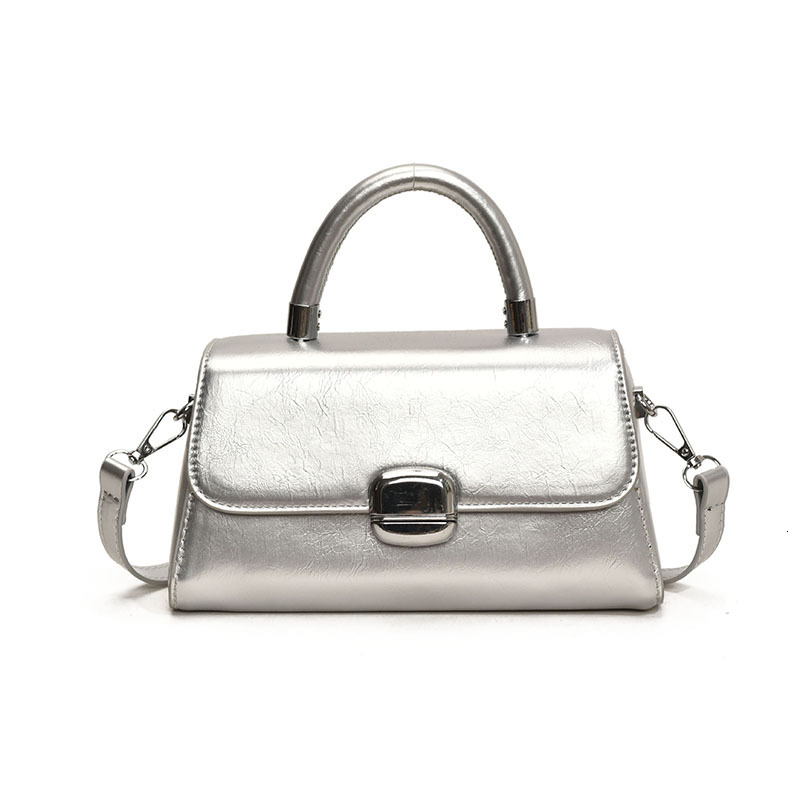 Early Spring New Korean Fashion Handbag Women's High-Quality Texture Shoulder Simple Crossbody Bag Trendy