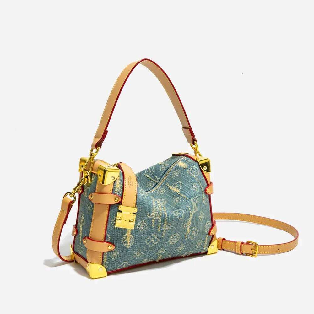 Hot Selling New Retro Denim Soft Box For Women, Light Small Square Crossbody Shoulder Purse, Trendy Casual Mini Bucket Bag Designer Bags