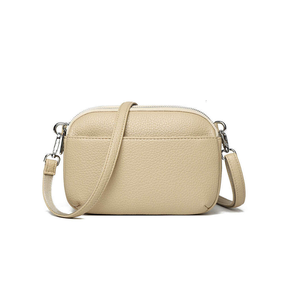 2025 New Trend Solid Color Crossbody PU Niche Korean Style Commuter Small Square Fashion Versatile Shoulder Women's Bag