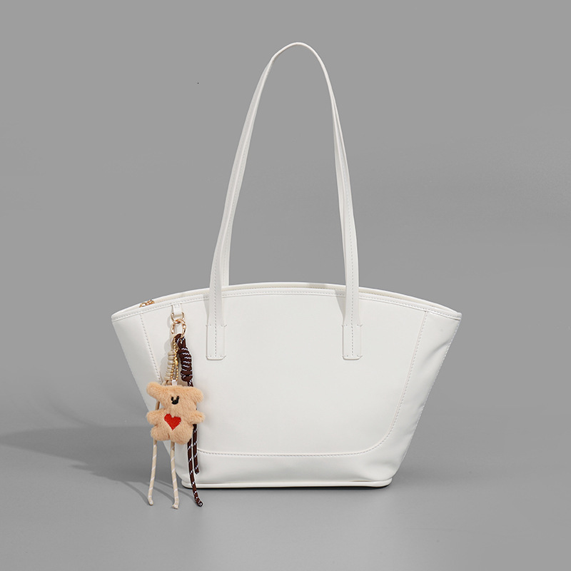 2025 Autumn New Women s Shoulder Bag Large Capacity Cute Pendant Women s Handbag Autumn New Commuter Bag Autumn New bag women s Simple Style Solid Col