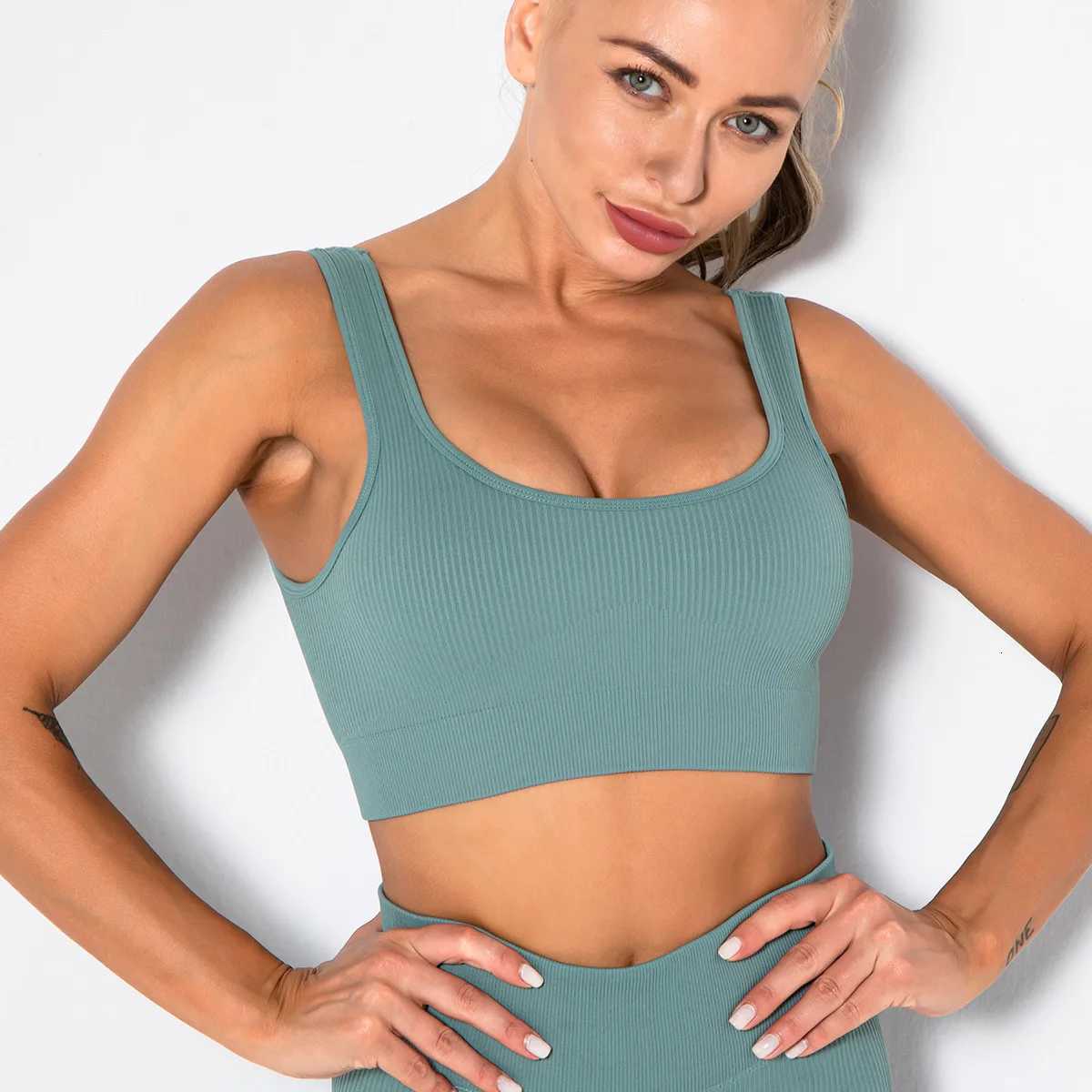 Seamless Knitted Sports Fitness Bra and Underwear Z250812