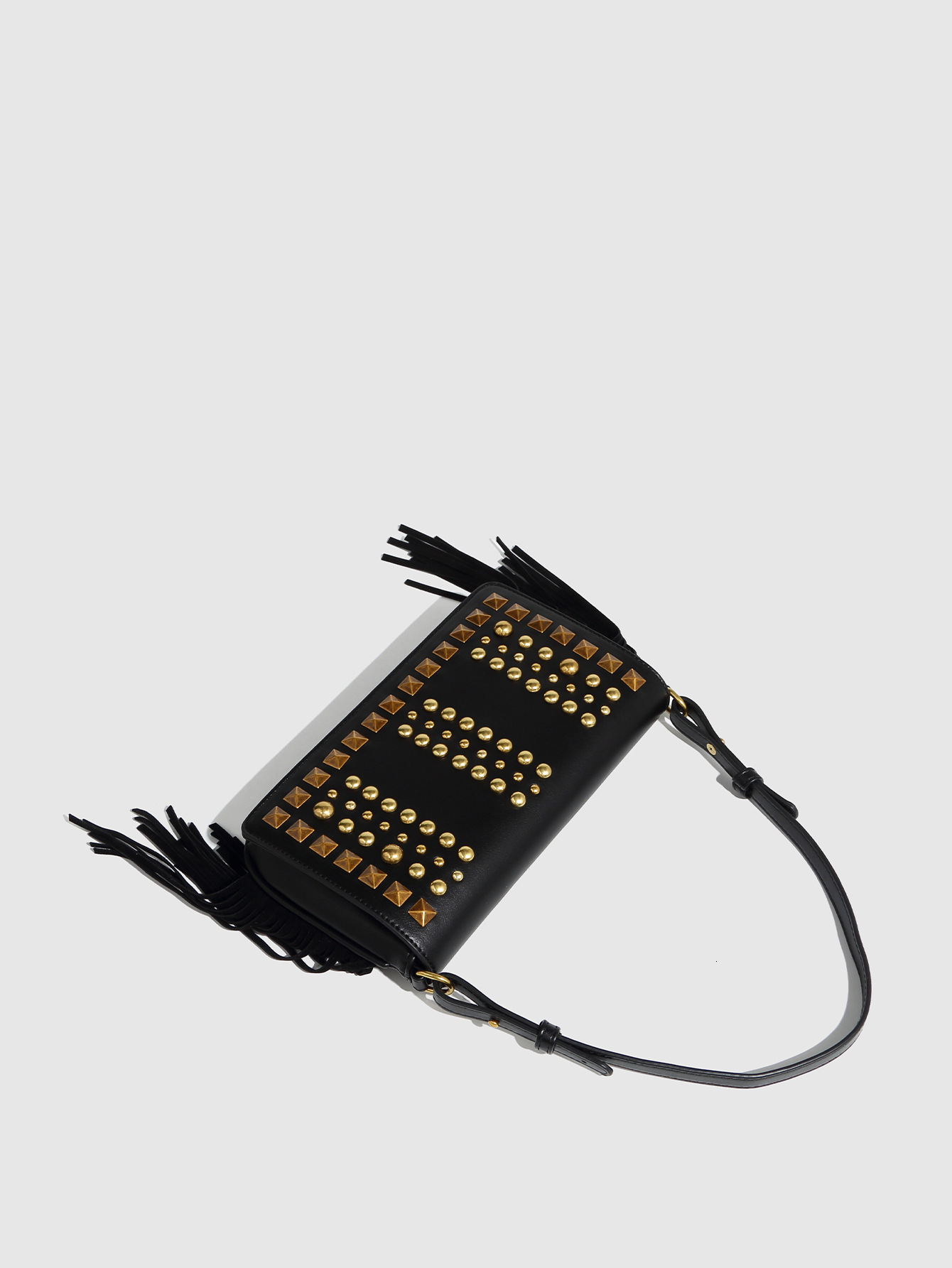 2025 Autumn New Women s Shoulder Bag Spicy Girl New Women s Rivet Retro Tassel Rivet Bag Adjustable Women s women bag s Crossbody Bag Autumn New Desig