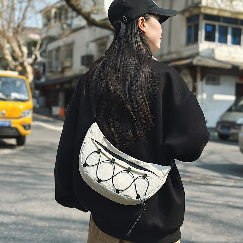 Workwear Style Large Capacity Unisex Crossbody for Commuting Nylon Fabric New Casual Personality Braided Strap Shoulder Bag