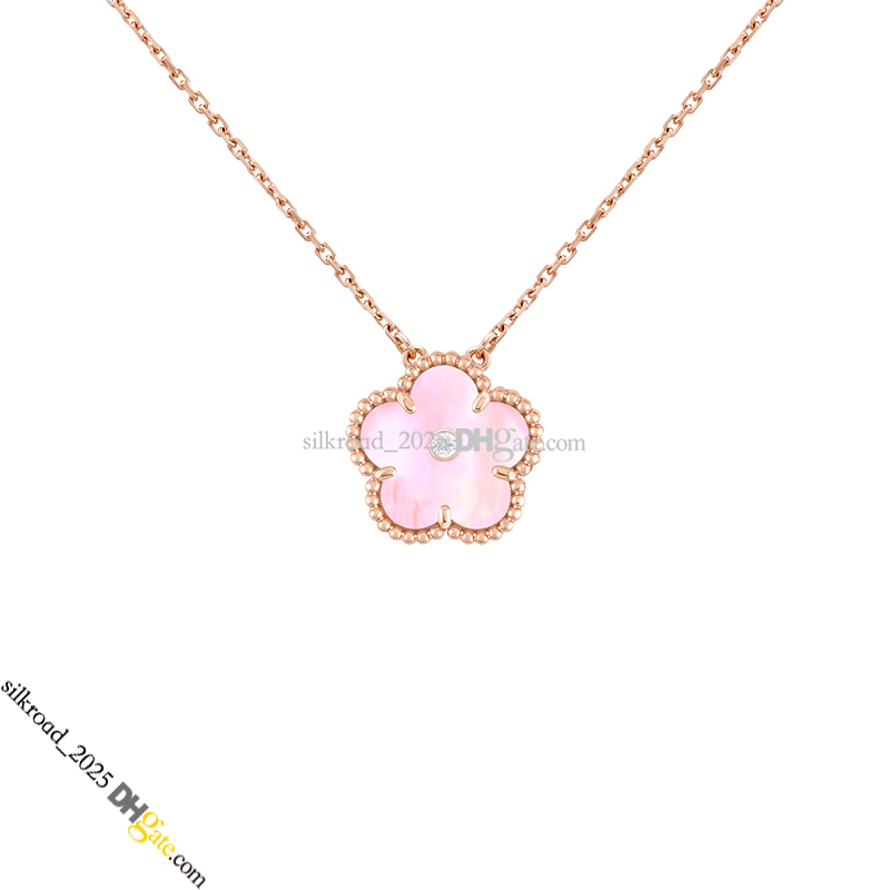 Alhambra Clover Necklace Diamond Agate Shell Mother-of-Pearl Jewelry Designer for Women Chain Pendant Necklaces Hypoallergenic Jewelry Gift /22231317