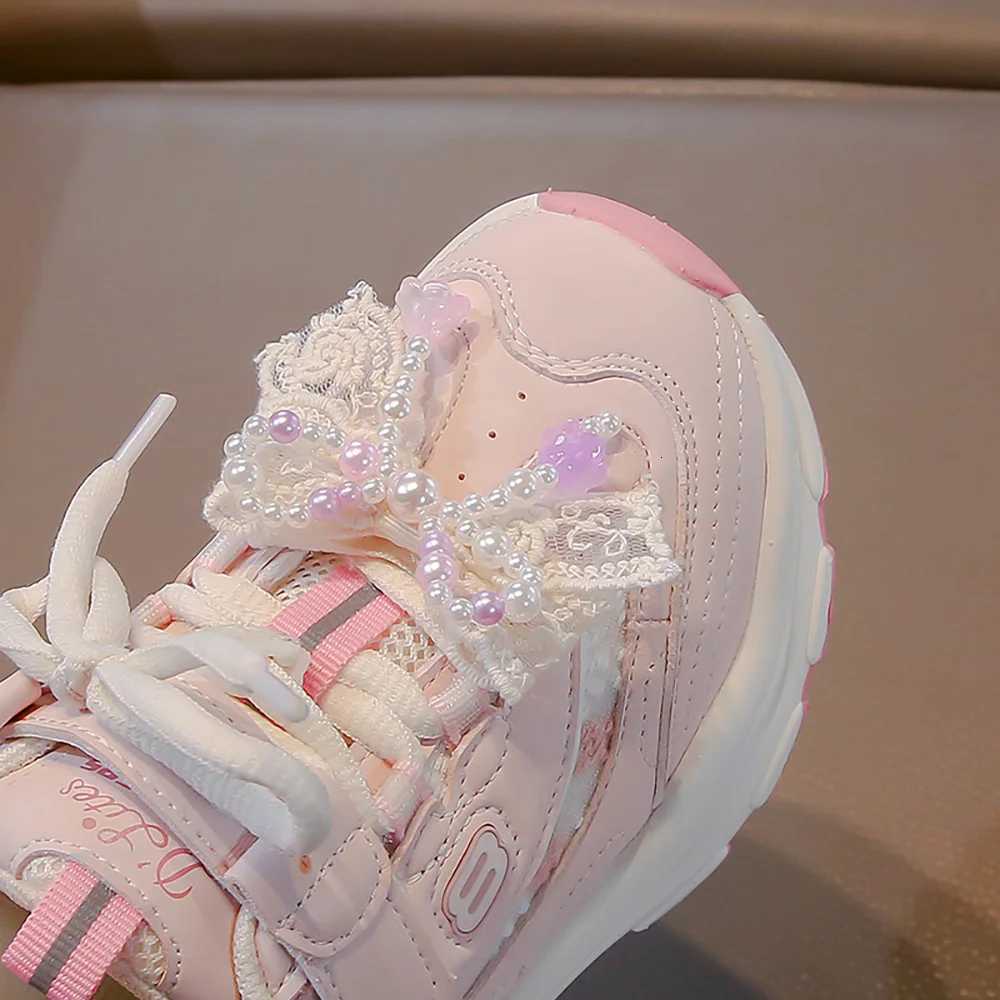 Korean Sle Sport Shoes For Girls Trend Fashion Butterfly Teenager Girls Sneakers Luxury Outdoor Par Running Shoes For Girls XJ250812