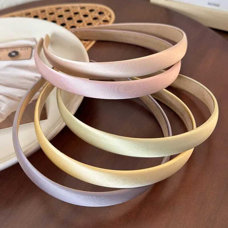Simple Solid Color Bands for Wen Korean Vintage Satin Fabric Fine Hair Hoop Hairbands Hair Accessories for Girls X250812