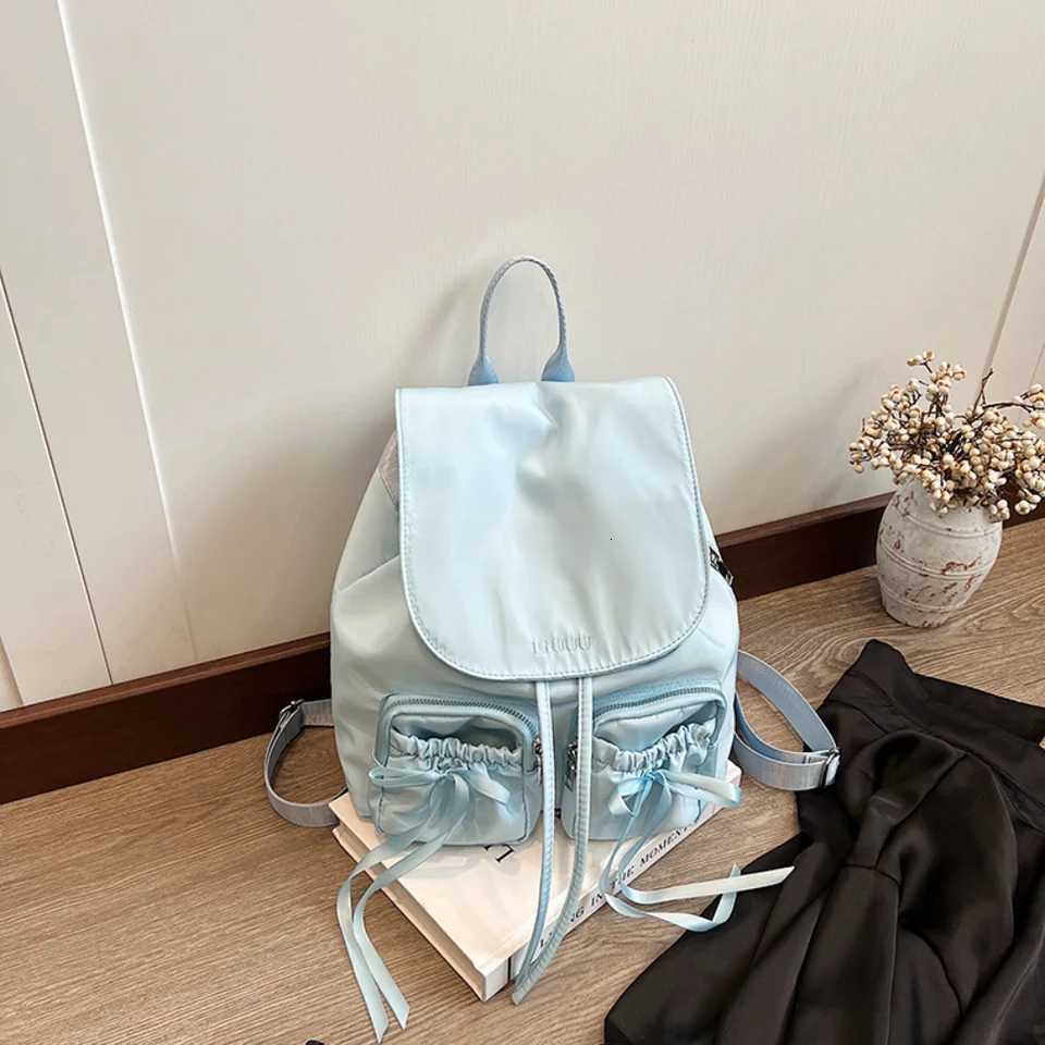 Fashionable Solid Color Backpack for Women Simple Versatile Large-Capacity Student Schoolbag Casual Commuter Bag Korean Niche Y250811