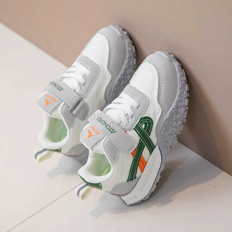 2025 New Childrens Shoes Boys Girls Casual Sneakers Fashionable Breathable Sports Shoes Comfortable Soft-soled Walking Shoes T250812