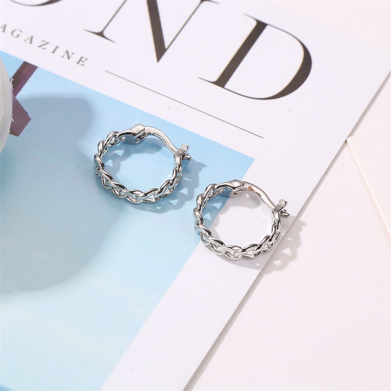 New Minimalist Style Hollow Short Irregular Chain Stud Earrings For Women