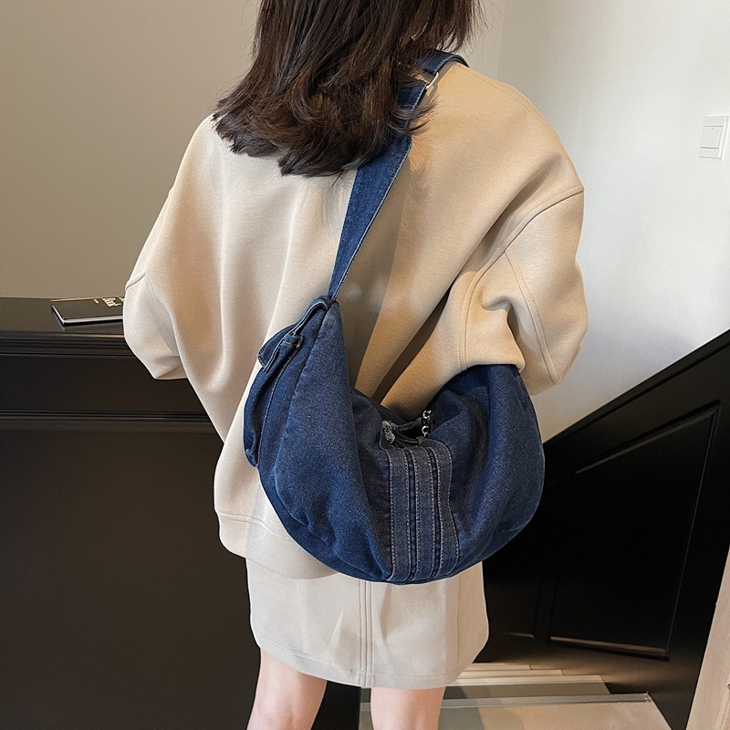 Washed Denim Underarm Large for Women New Versatile Commuter Tote Autumn Winter Textured Crossbody Bag