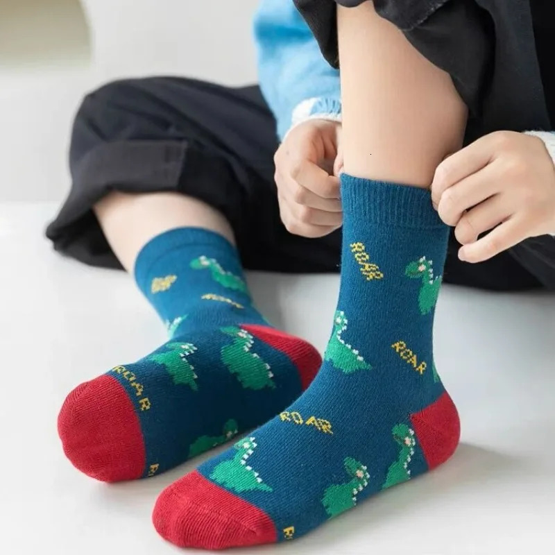 5 Pairs Autumn Winter Style Childrens Socks Midhigh Long Dinosaur Cartoon n Boys Girls Baby Wholesale 250812