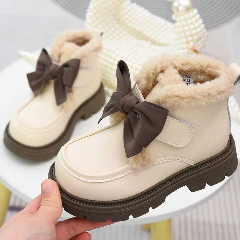 Girls short boots childrens leather and velvet cotton boots 2024 autumn and winter new item new princess boots warm two co XJ250812