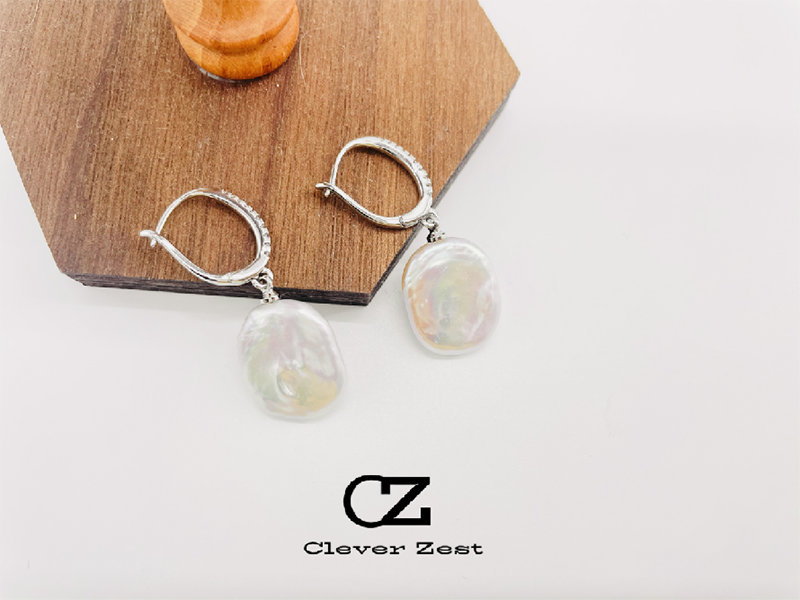 Natural freshwater baroque pearl earrings with silver and diamond party style, fashionable and simple, versatile for everyday wear, birthday gift