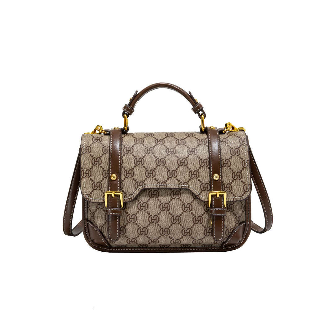 Chic Fashion Monica Versatile Commuter Large Capacity Tote Bag for Women 2025 New Vintage High-end Feel