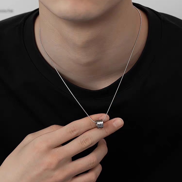 Trendy Man's Titanized Hip Hop Waist Accesor: Robust Stainless Band & Statement Necklace