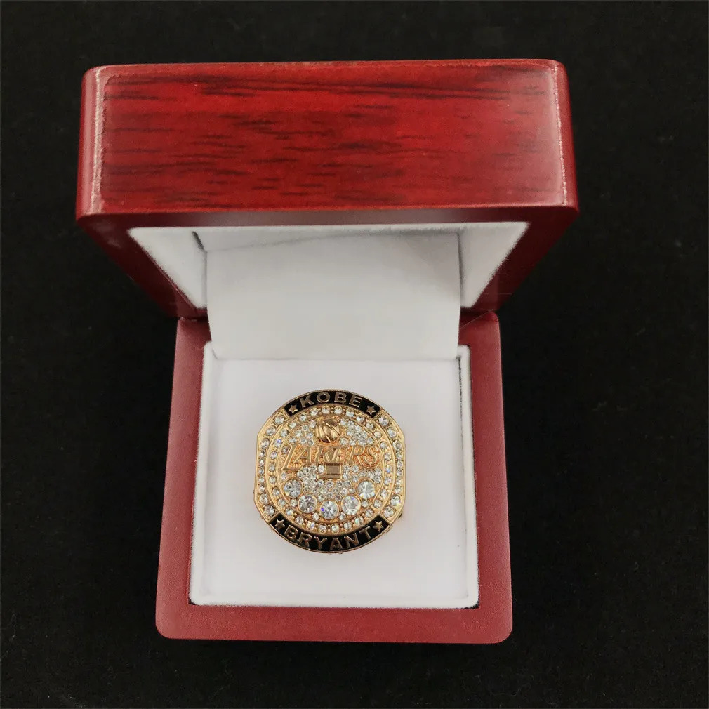 Basketball Sports Figure Souvenir Championship Champion Hip Hop Ring Vintage Jewelry 250812