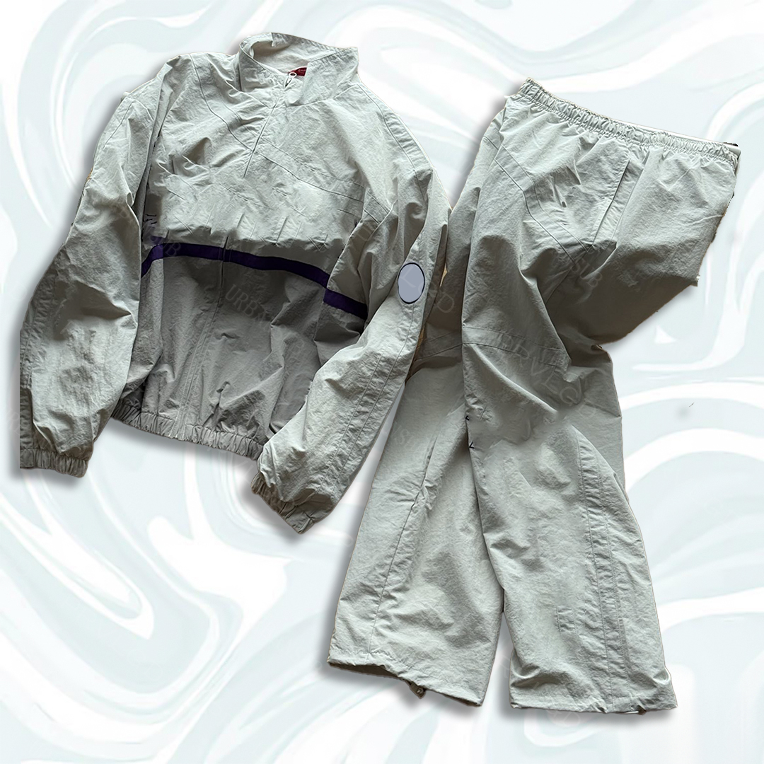 Stylish Athletic Outerwear: Weather Resistant Group Uniforms Featuring Secure Closures