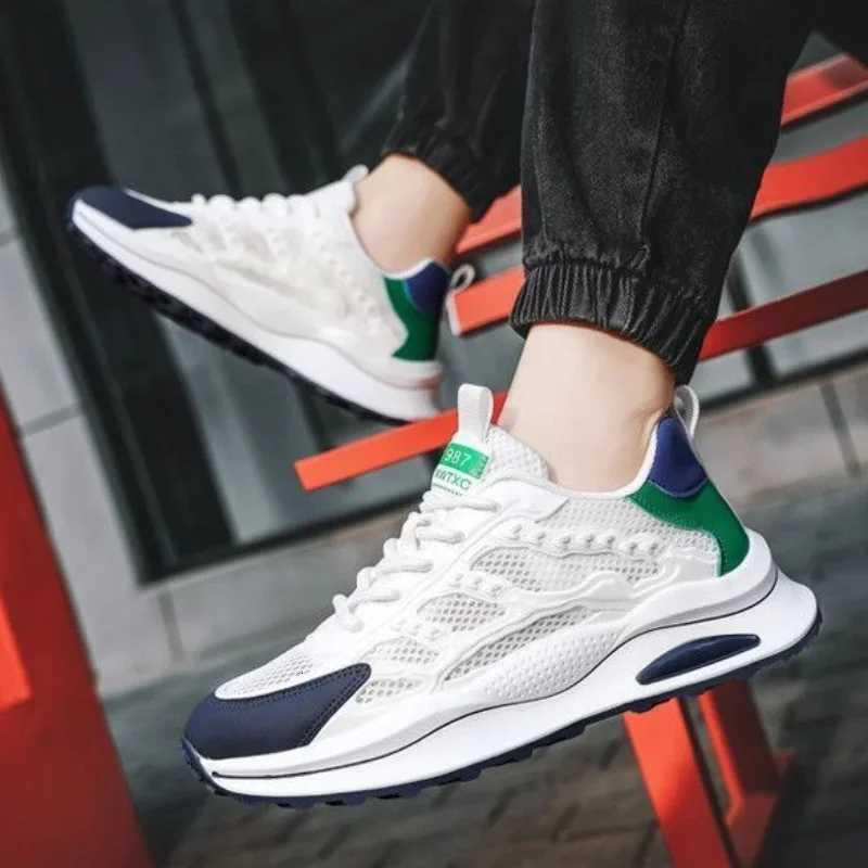 New Mens Shoes Lace-up Men Sneakers Breathable Platform Shoes Comfortable High Quality Casual Sneakers Non-slip Mens Tennis Shoes Z250812