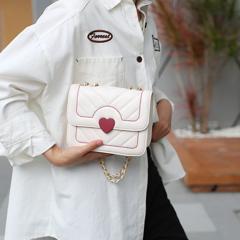 New Single Shoulder Underarm Cute Girl Heart Fashion Trend Crossbody Chain Bag for Women