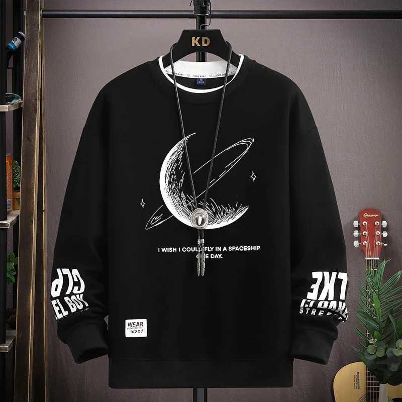 Autumn Mens Sweatshirt Cool Moon Print Long Sleeve T-shirt Fashion Mens Clothing Grey O Neck Harajuku Exclusive Design Top New Y250811