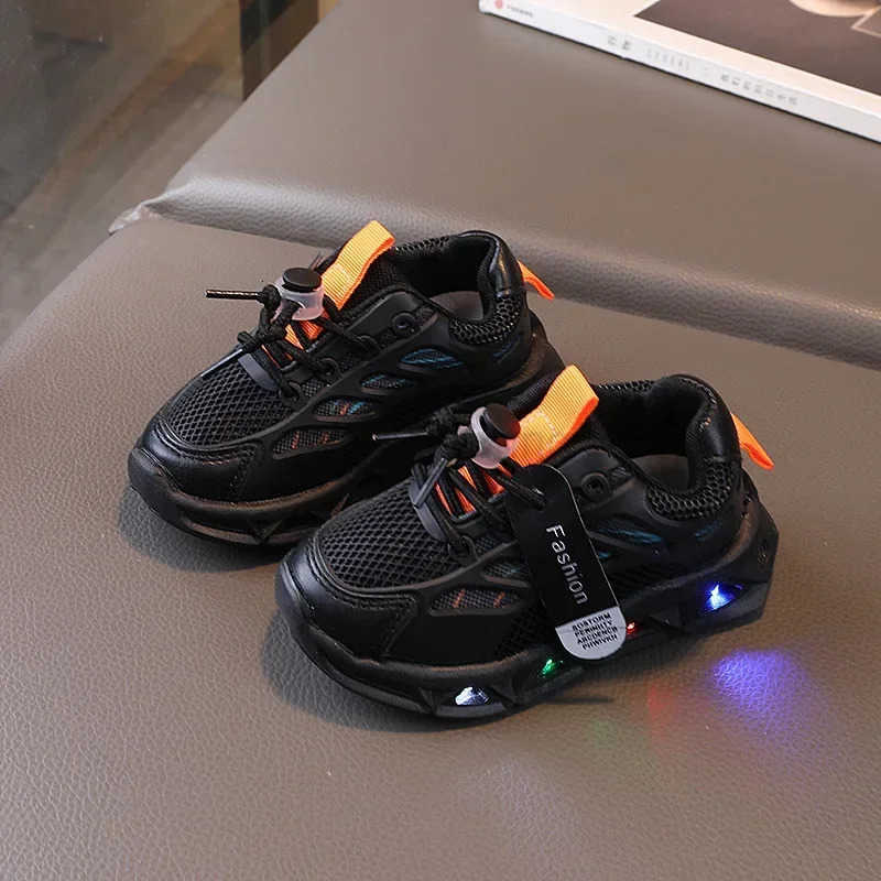2025 New LED Baby Luminous Shoes Boys Glowing Children Sport Sneakers Kids Girls Anti-slip Toddler Mesh Flats Flash Light Shoes T250812