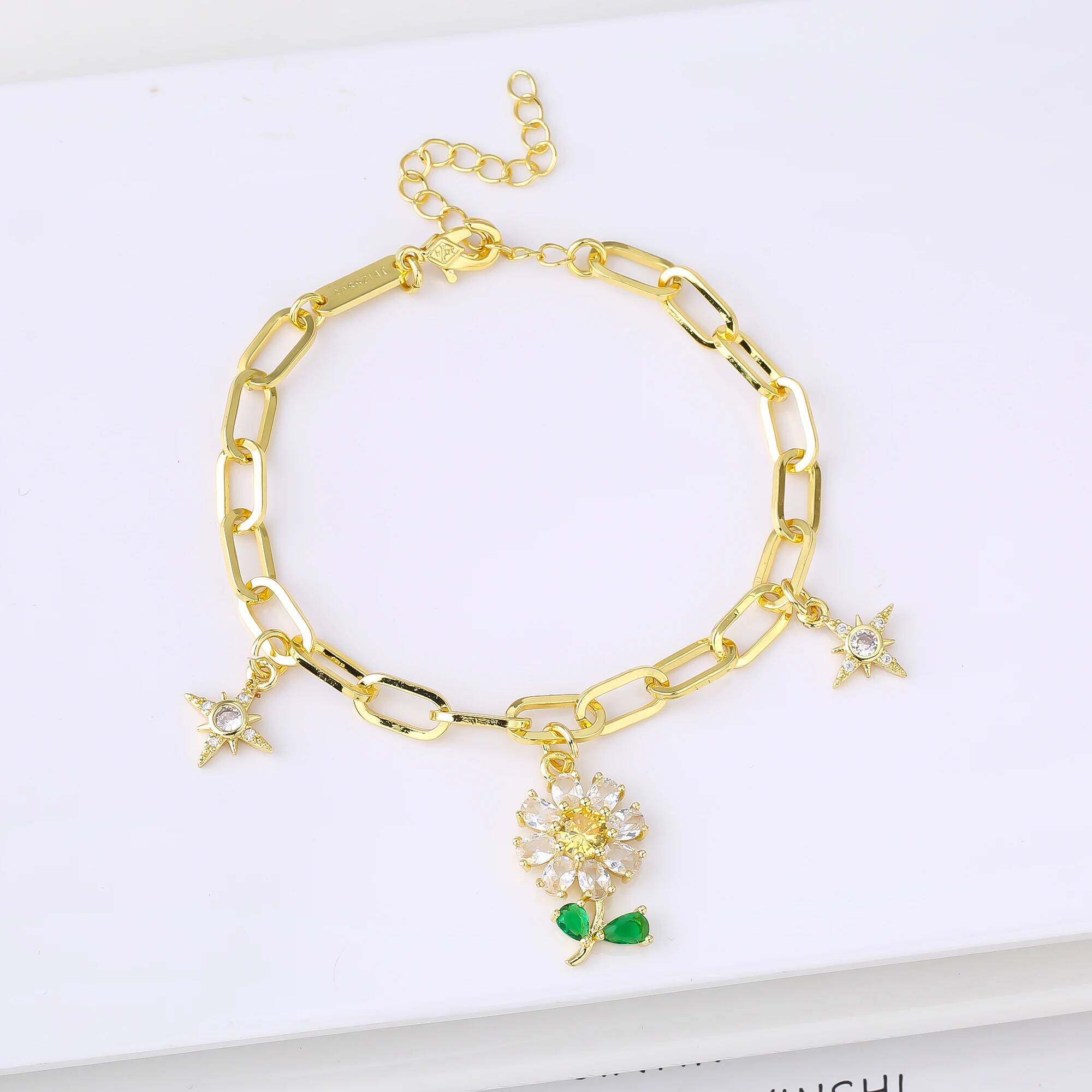 Full Crystal Suower Botanical Zirconia Star Adjustable Bracelet for Woman Party Good Luck Jewelry Girl Gift