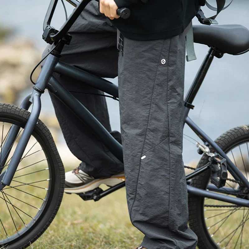 2025 Spring New Casual Pants Men Waterproof Baggy Outdoors Men Cargo Trousers Running Excursion Men Clothing X250812
