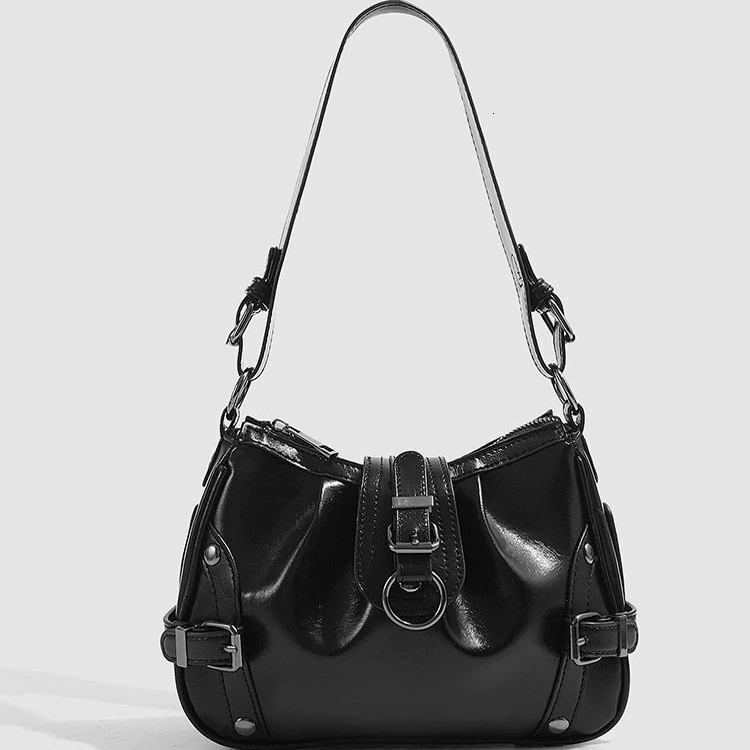 2025 Autumn New Women s bag Shoulder Bag New Oil Wax Leather Armpit Bag Spicy Girl Commuting Shoulder Bag Autumn New Designer Bag women s Women s Cros