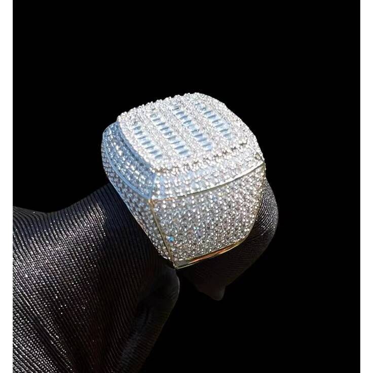 Custom Hip Hop Moissanite Waterproof Ring Luxury Square Iced Out Design in Sterling Silver for Performers and Occasions Watch