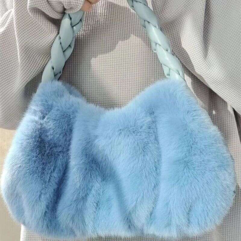 Autumn Winter New Fury Small Fragrant Women's Bag Leisure and Western Versatile Style Handbag Trend One