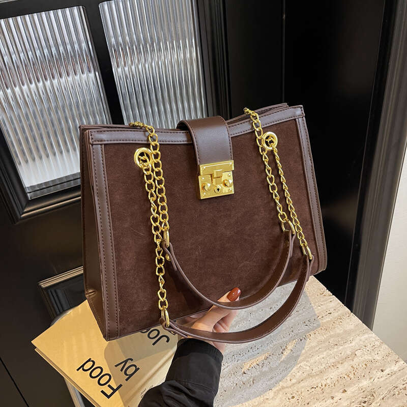 Hot Selling Winter Matte Leather Women Handbag Fashion Chain Female Shoulder Casual Big Tote Lady Crossbody Messenger Bag Designer Bags