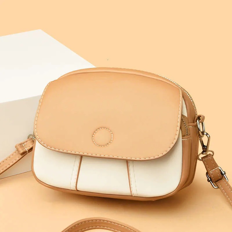 Fashionable Womens Unisex Mini Shoulder Bag with Unique Niche Style & Practicality