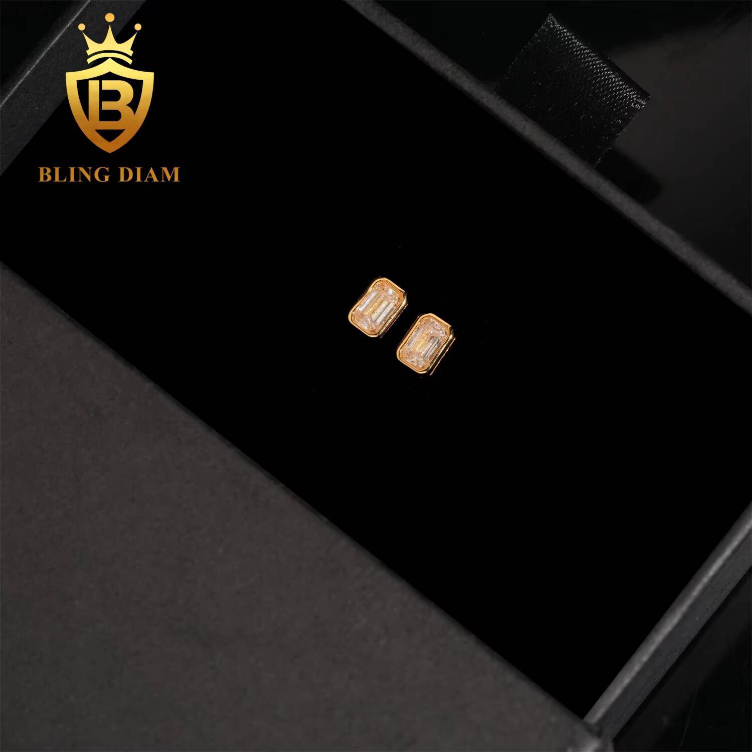 New Fashion Style 925 Sterling Silver Women Emerald Cut Diamond Stud Sterling Silver Earrings