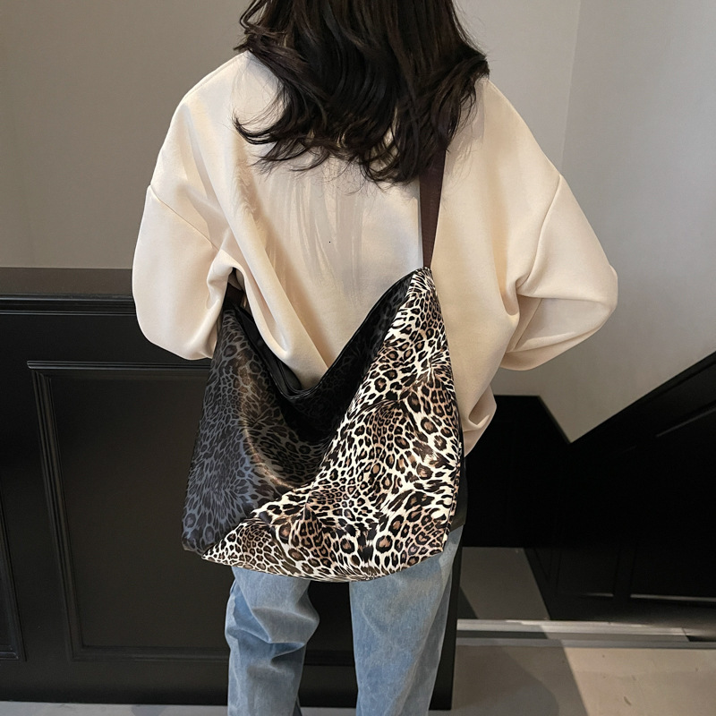 Leopard Print for Women New Casual Large Capacity Single Shoulder Crossbody Fashion Patchwork Tote Bag