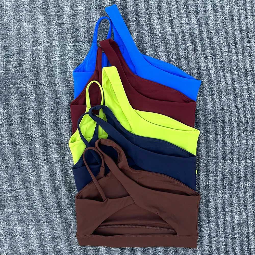 Women Shockproof Sport Bra Womens Beautiful Back Gym Sports Underwear Women Oblique Shoulder Straps Running Fitness Bra Z250812