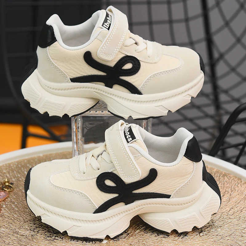 Childrens sports shoes girls shoes 2025 Spring and Autumn new style boys breathable and lightweight running shoes trendy T250812