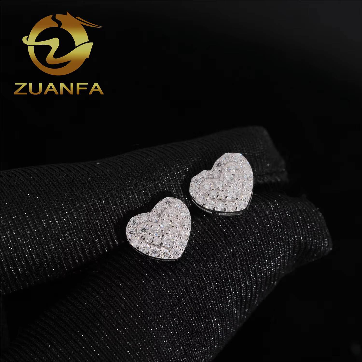 Ready to Ship Hearth Shape Moissanite Stud Earrings 925 Silver Hip Hop Earrings Iced Out Pass Diamond Test