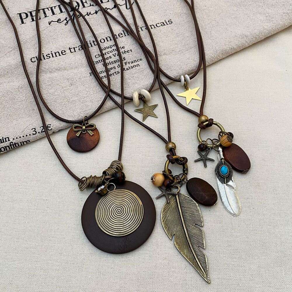 Fashion New Chinese Feather Pendant Necklace for Women Ethnic Style Layered Long Sweater Chain Bohemian Accessories
