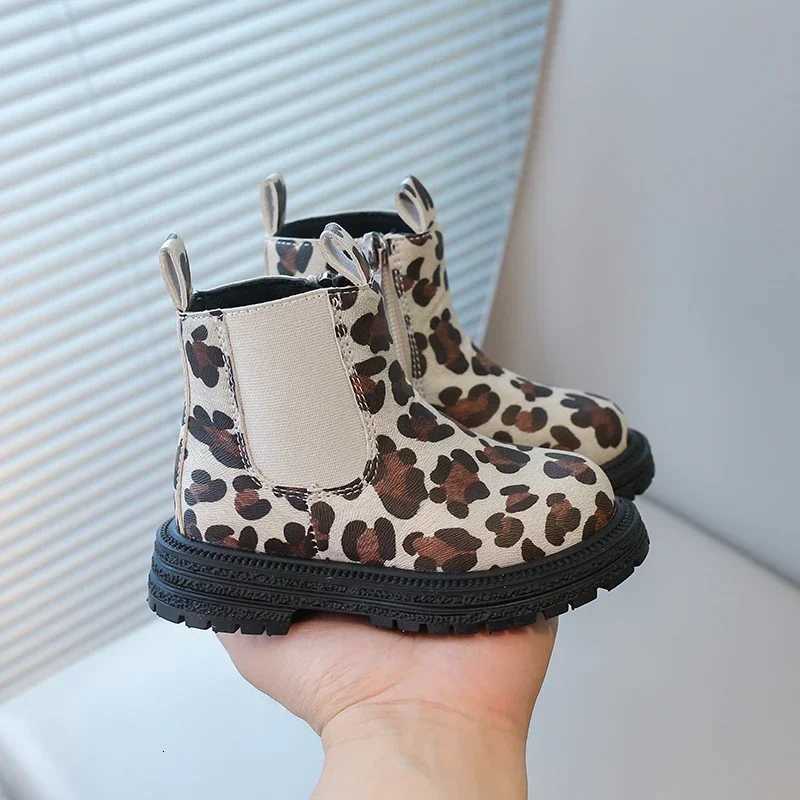 Boys Boots Leopard Prints Classic Little Kids Ankle Boots Side Zipper Fashion Classic Unisex Girls Rubber Boots Breathable Warm XJ250812