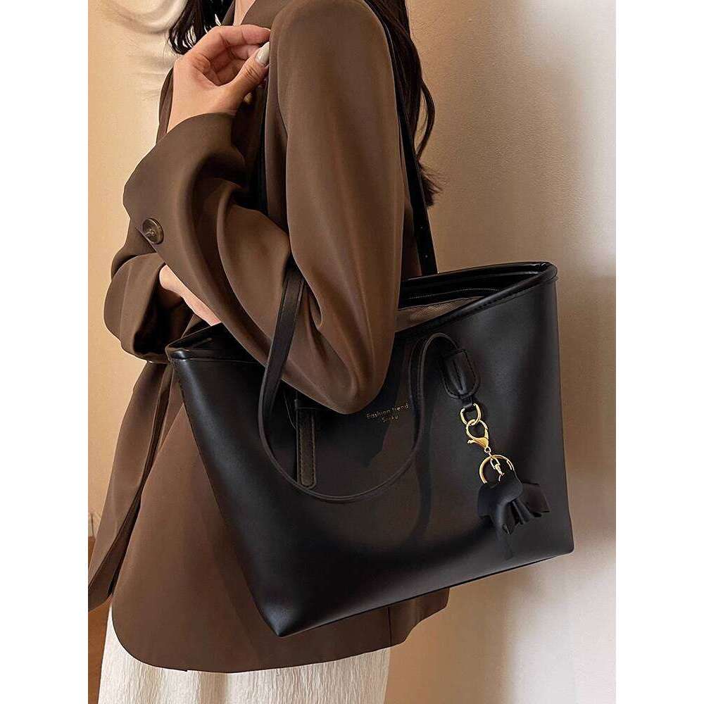 toteBag Shoulder bag ROSE NOIRE Large Capacity For Women New Style High End Feel College Student Ladies Handbag Commuter Tote Bag