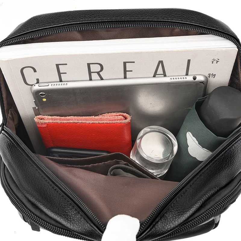 Luxury Women Leather Backpacks for Girls Sac A Dos Casual Daypack Black Vintage Backpack School Bags for Girls Mochila Rucksack W250812