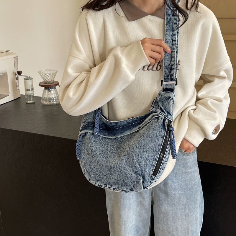 Denim New Fashion Versatile Single Shoulder Crossbody Commuter Large Capacity Dumpling Bag for Women