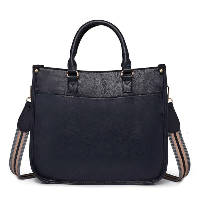 Womens Casual Tote: Stylish Fashionable Shoulder & Crossbody Handbags