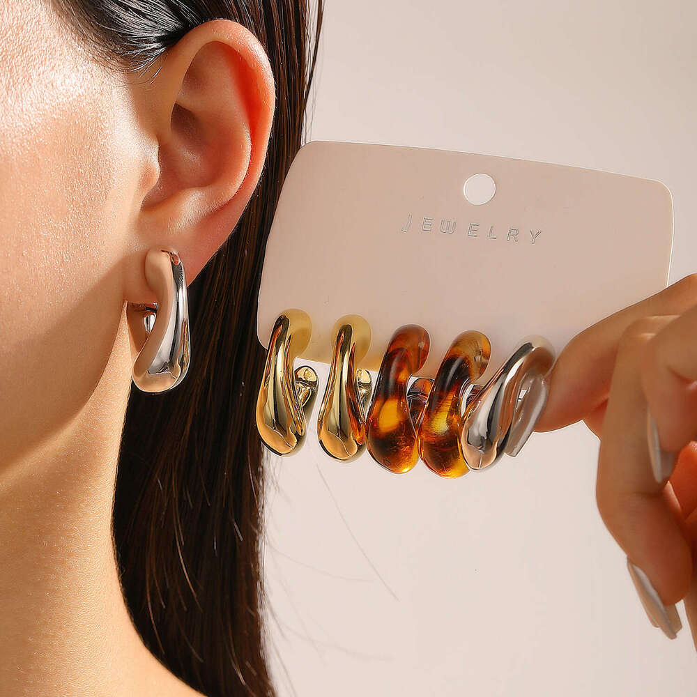 Melard Style Coffee Color Cuff Set Niche High-end Clips Hoops Earrings Ear Jewelry for Women